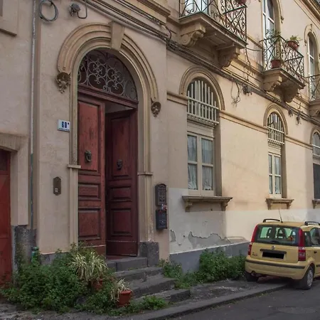 Cozy's House Nel Cuore Della Citta Holiday home Catania