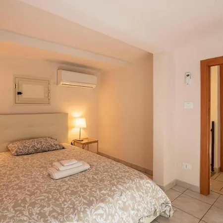 Cozy's House Nel Cuore Della Citta Holiday home Catania