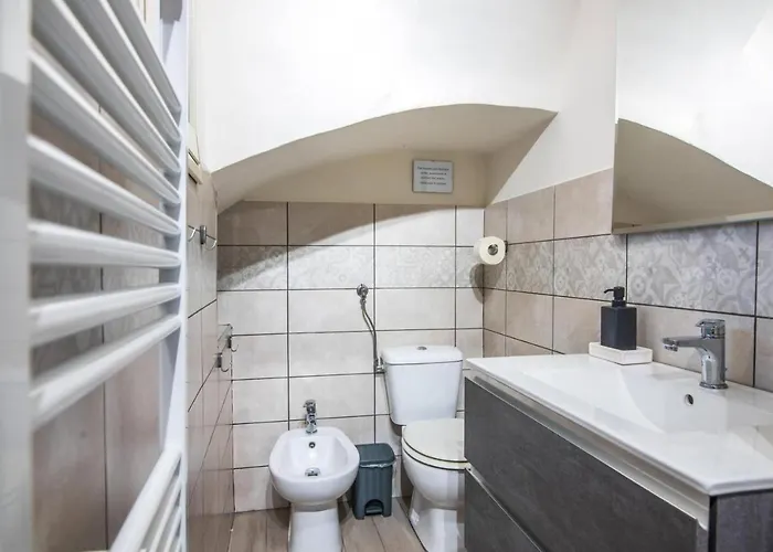 Cozy's House Nel Cuore Della Citta Κατάνια
